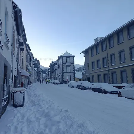 Apartment T2- Wifi - Rdc A 300m Des Thermes - La Blanche *